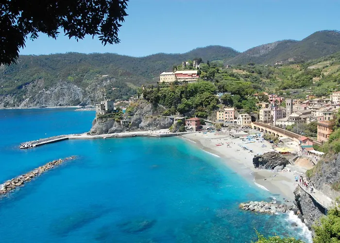Monterosso al Mare hotels near Sentiero Monterosso