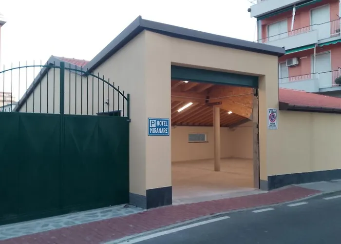 Lavagna Hotels